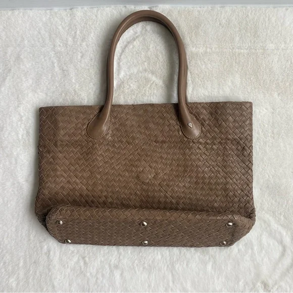 Helen Kaminski Australia Taupe Color 100% Leather Large Tote - Picture 4 of 15